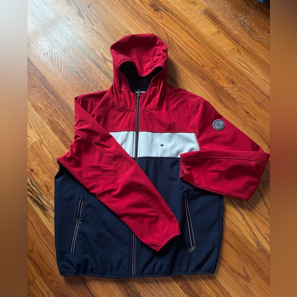 Tommy Hilfiger Men's Hooded Performance Soft Shell Jacket Size XL